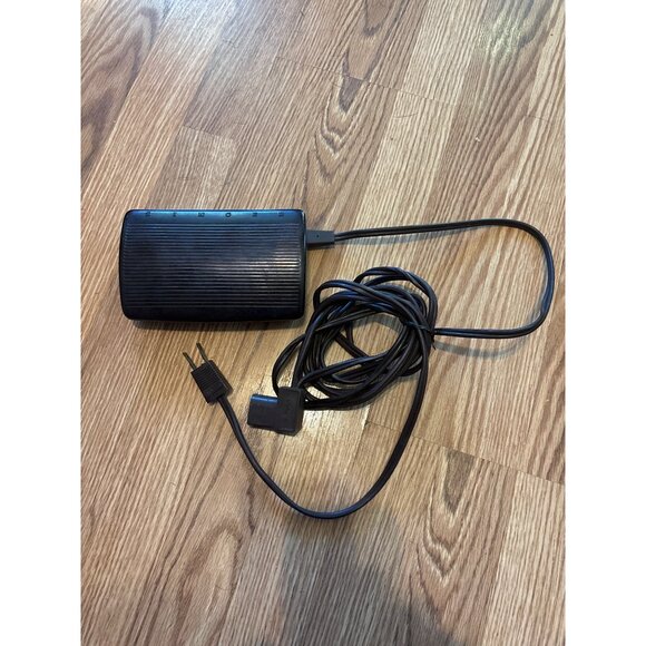 Singer Sewing Motor Controller 619494-001 CR 303 Foot Pedal 3 prong attachment - Picture 2 of 4